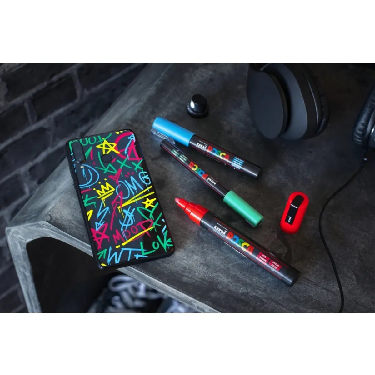 Faber-Castell Posca Marker UNI POSCA PC-5M 8er Set Grundfarben