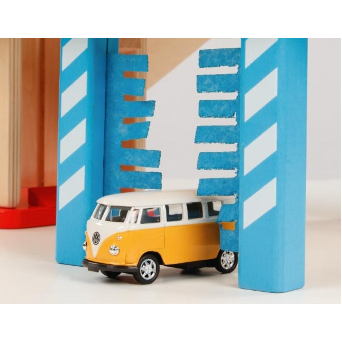 goki Parkhaus aus Holz