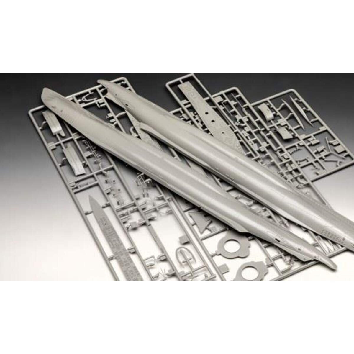 revell-das-boot-collectors-edition-C59AD9E95.jpg