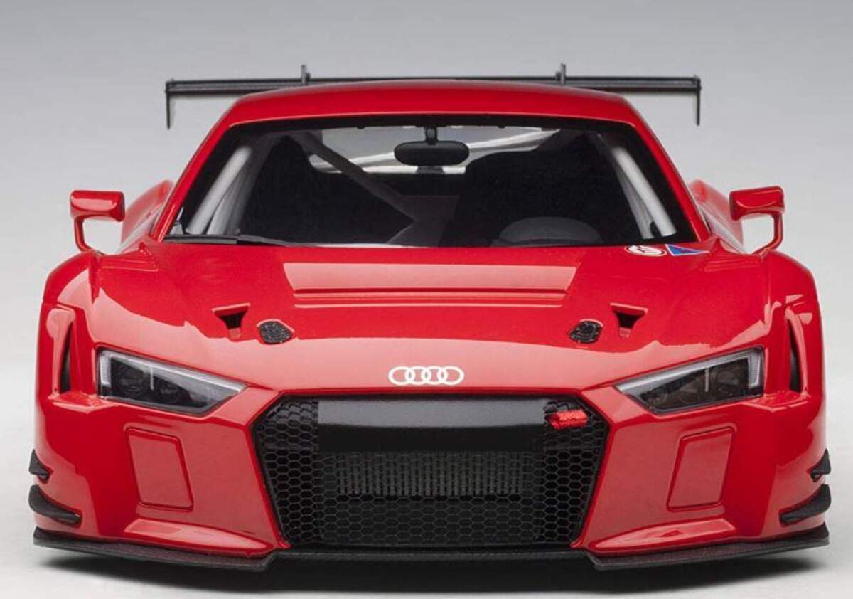 AUTOart Audi R8 LMS Plain color verison rot