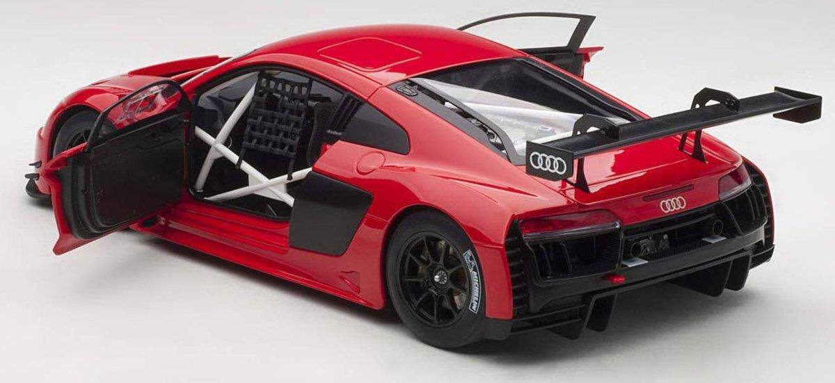 AUTOart Audi R8 LMS Plain color verison rot