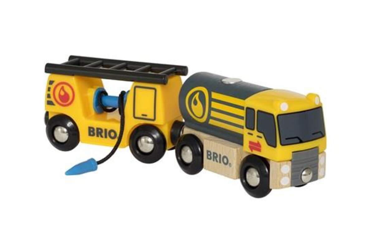 BRIO Tankwagen mit Anhänger