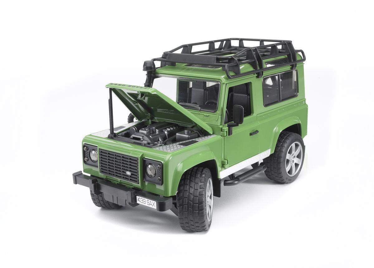 BRUDER® Land Rover Defender