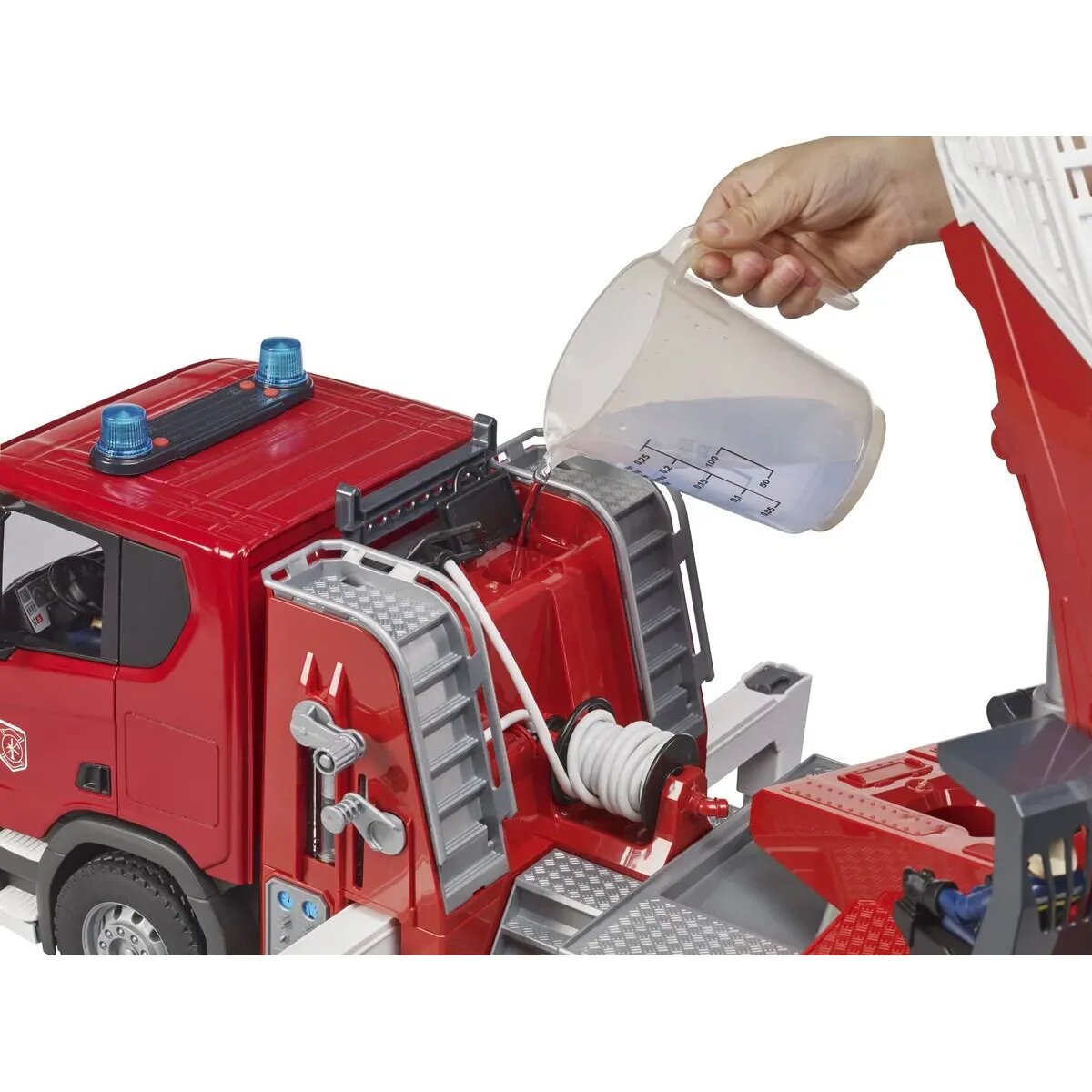 BRUDER® 03591 Scania Super 560R Feuerwehr mit Drehleiter, Wasserpumpe, L+S Modul