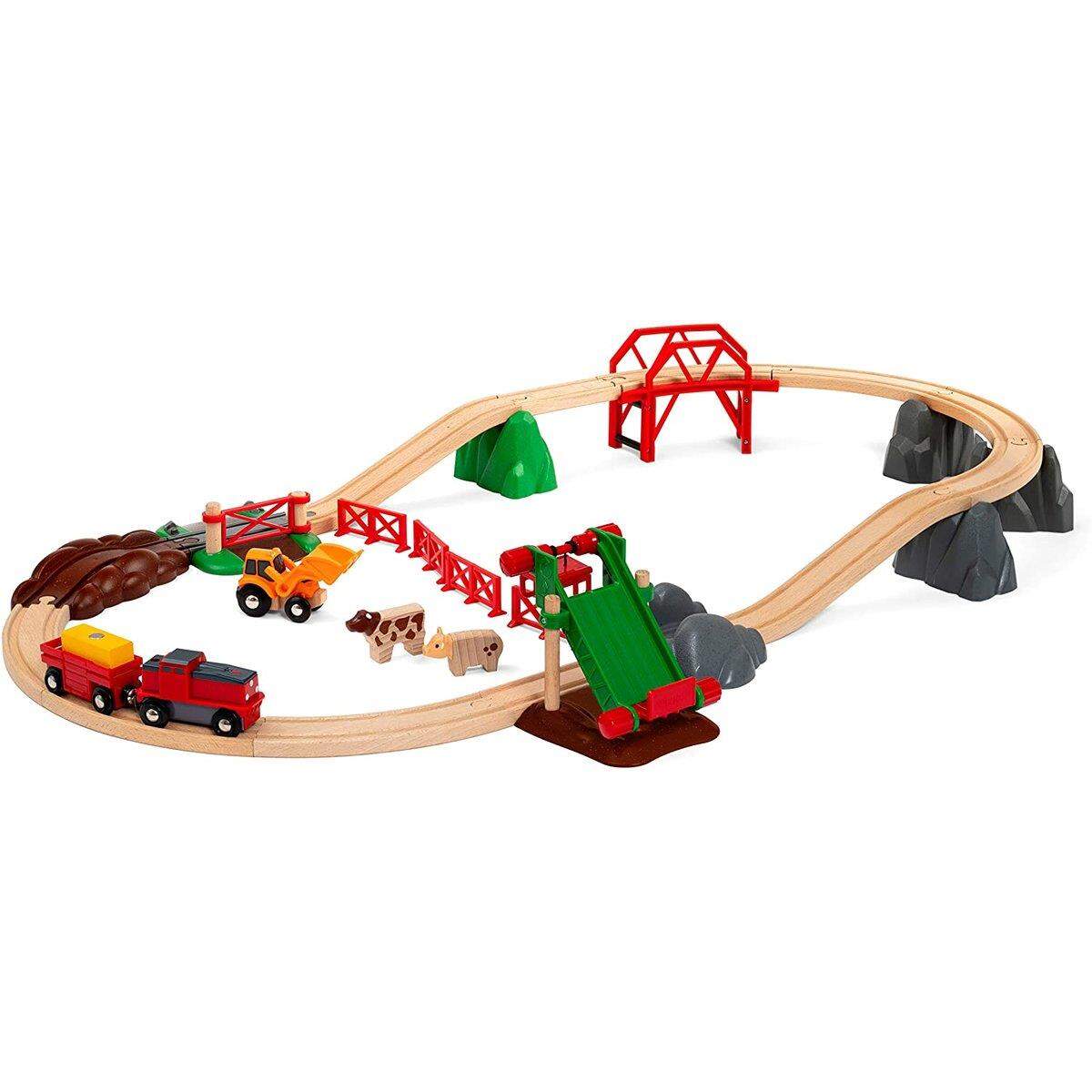 Groß. BRIO Bahn Bauernhof-Set