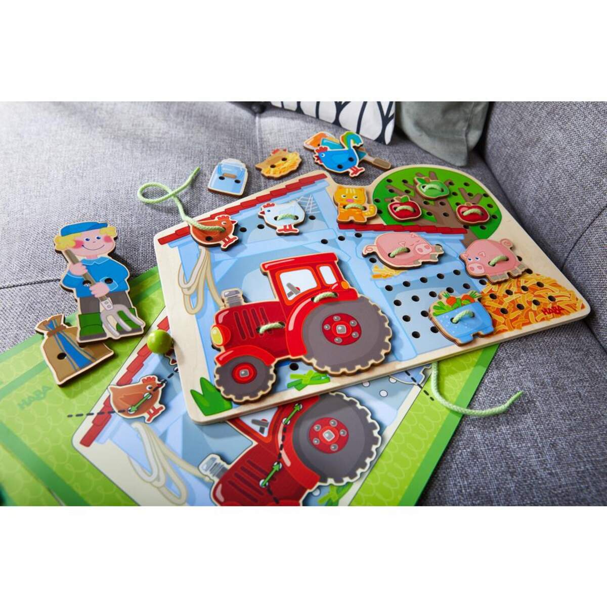 HABA 305289 Fädelspiel Bauernhof