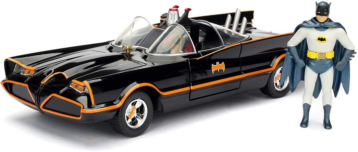 Jada Batman 1966 Classic Batmobile 1:24
