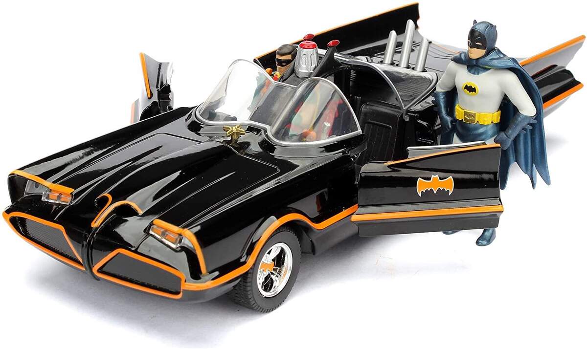 Jada Batman 1966 Classic Batmobile 1:24