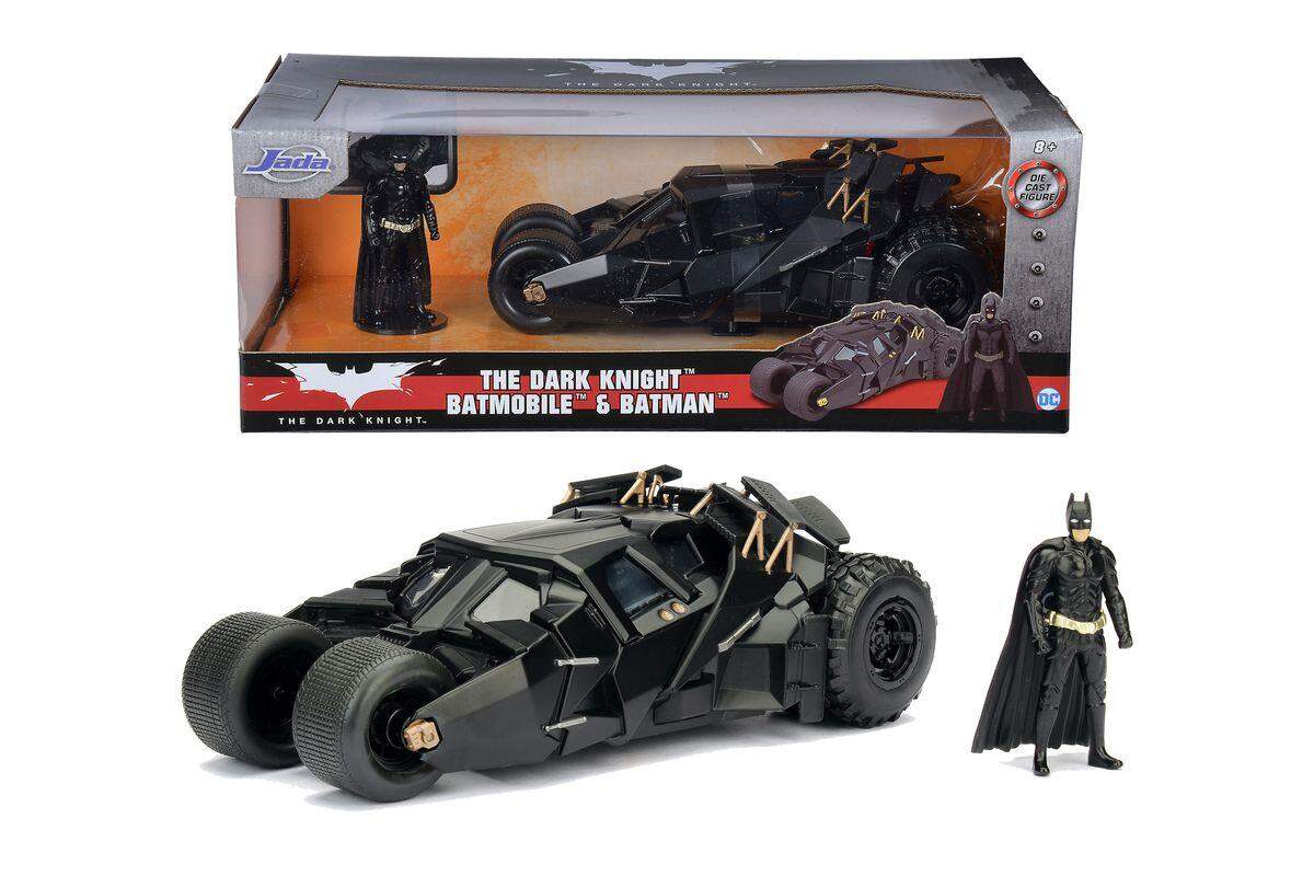 Jada Batman The Dark Knight Batmobile & Batman 1:24