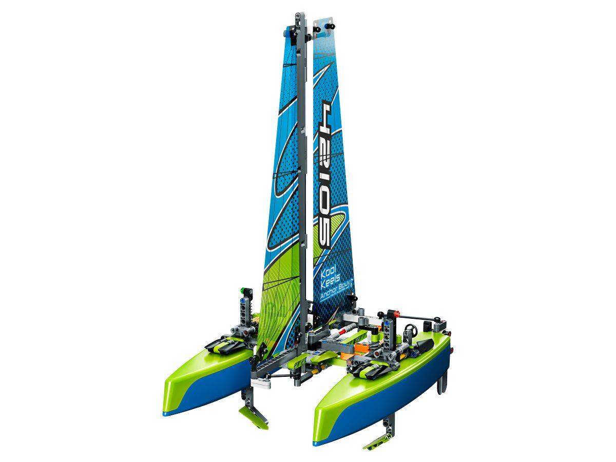 LEGO® Technic 42105 Katamaran