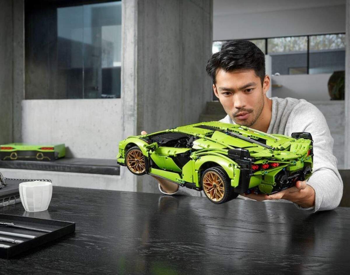 LEGO® Technic 42115 Lamborghini Sián FKP 37