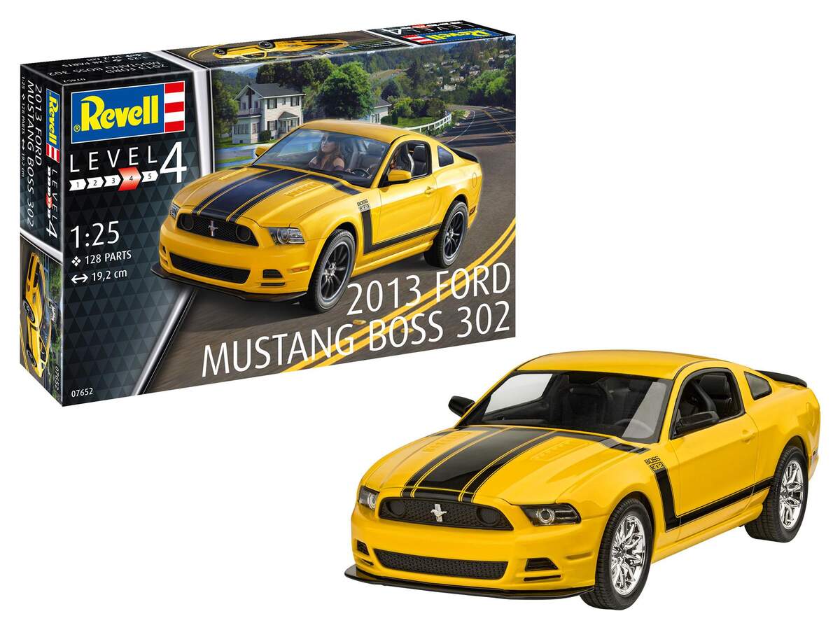 Revell 2013 Ford Mustang Boss 302