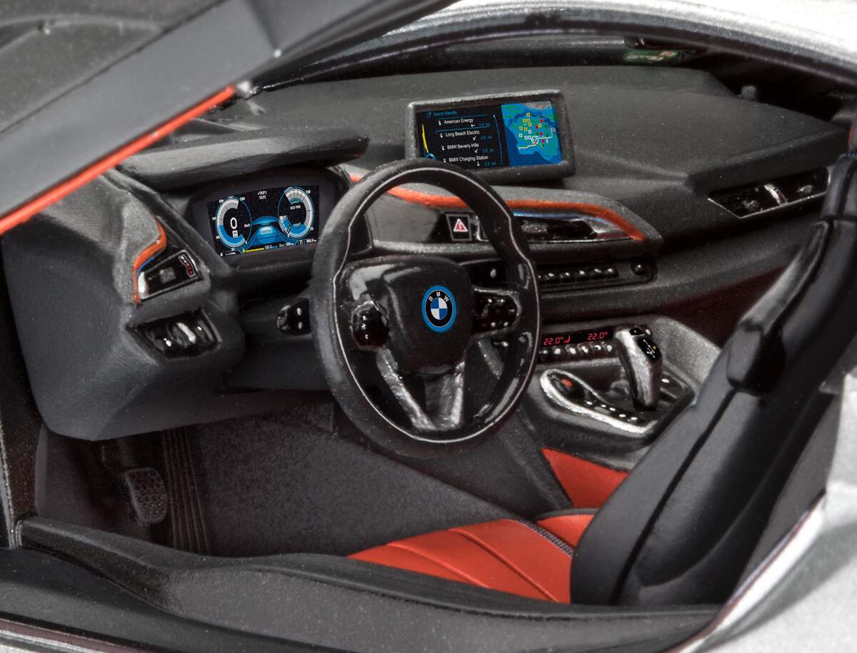 Revell BMW i8
