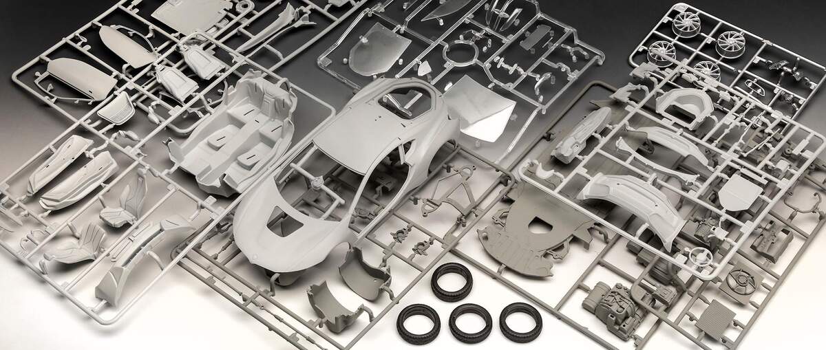 Revell BMW i8