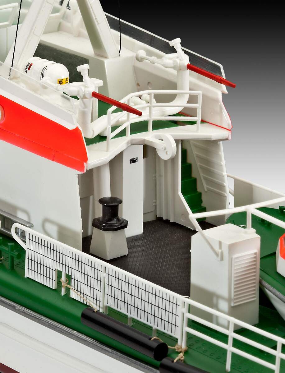 Revell DGzRS Berlin + Sea King Good Bye Set