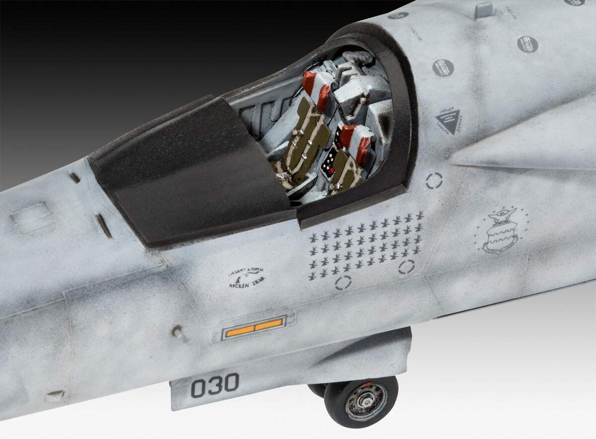 Revell EF-111A Raven