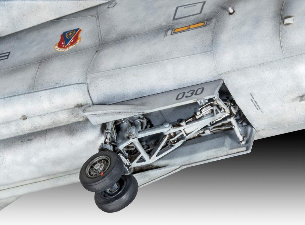 Revell EF-111A Raven