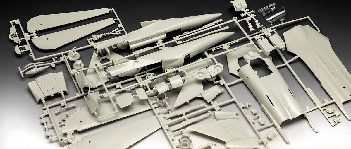 Revell EF-111A Raven
