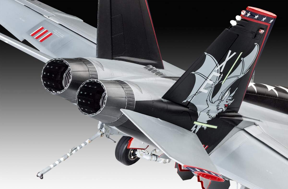 Revell FA-18E Super Hornet, 1:32
