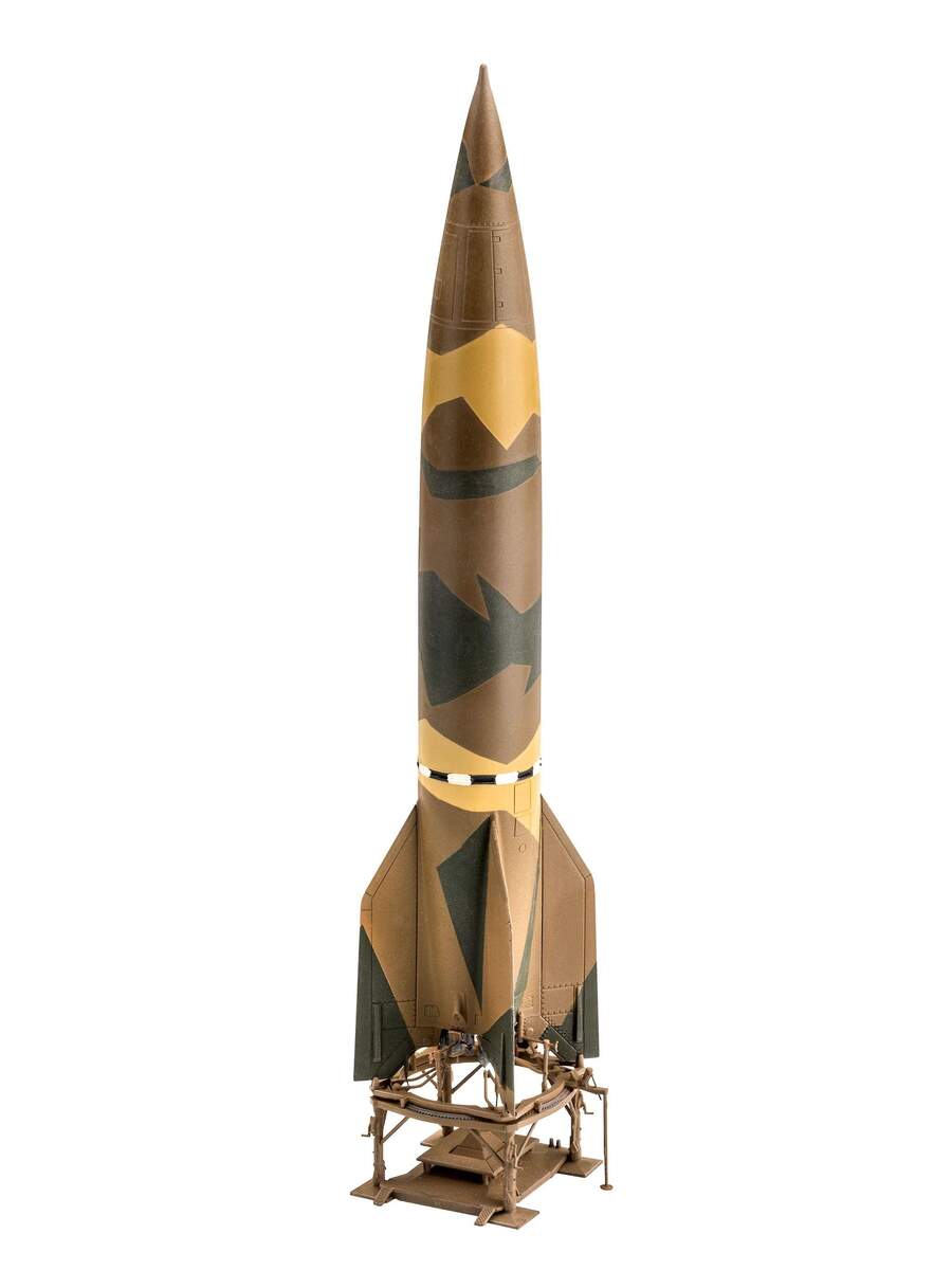 Revell German A4/V2 Rocket, 1:72