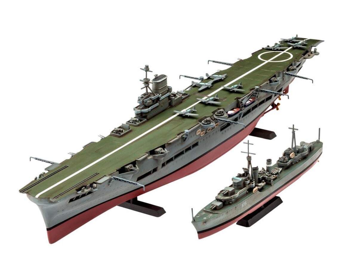 Revell HMS Ark Royal & Tribal Class Des 05149