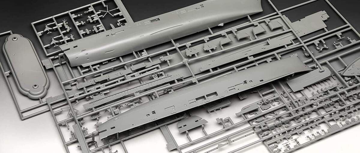 Revell HMS Invincible (Falkland War)