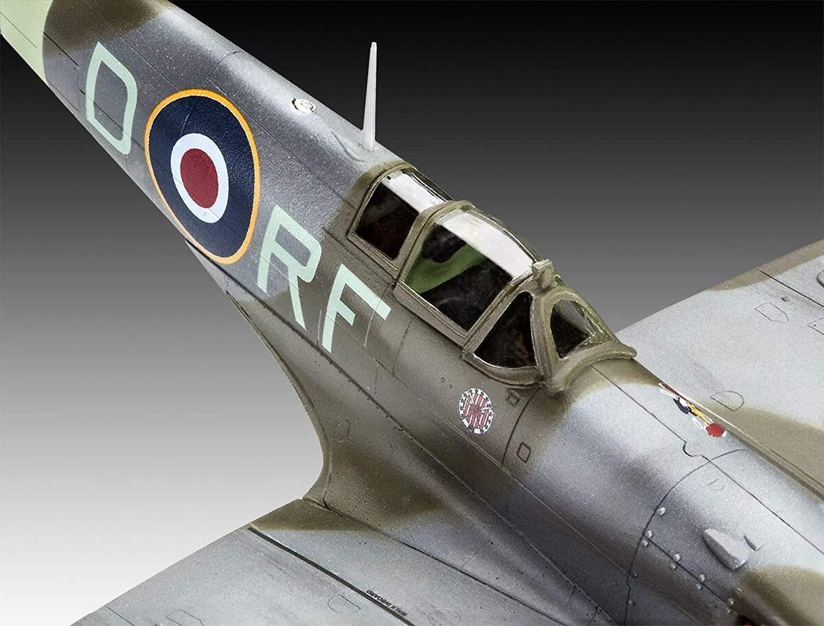 Revell Model Set Supermarine Spitfire Mk.Vb