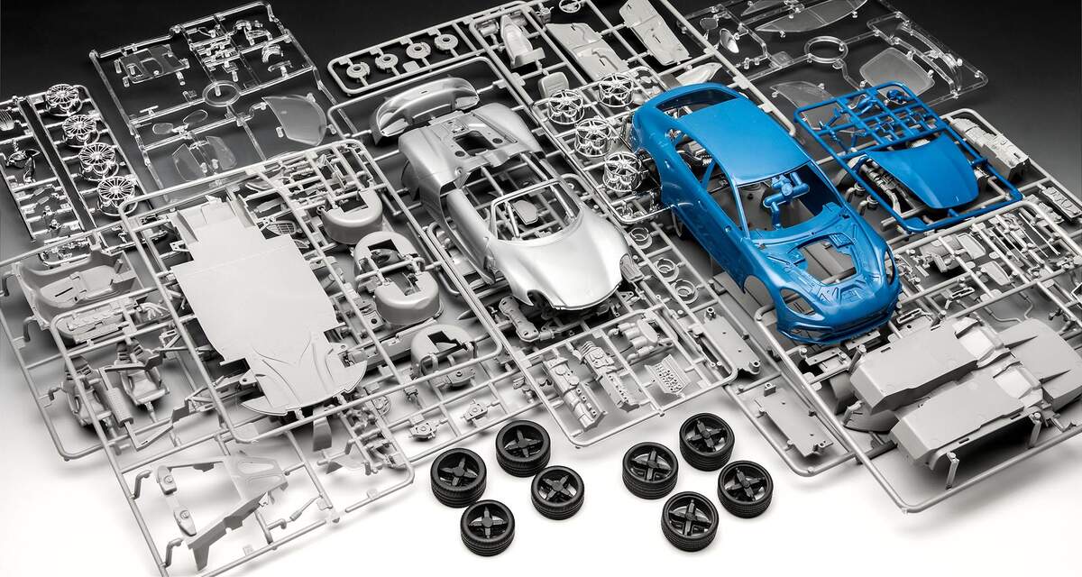 Revell Porsche Set