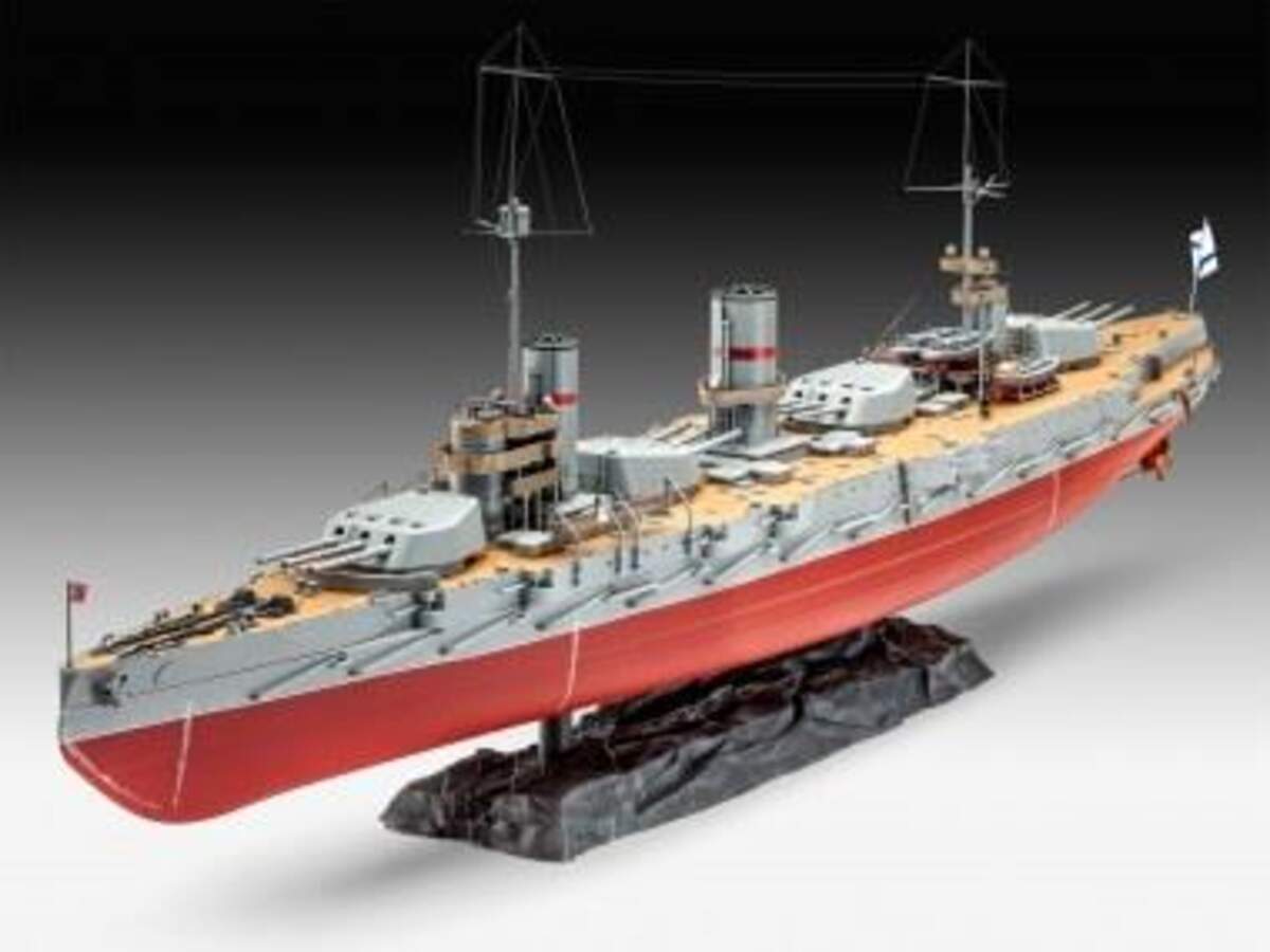 Revell Russian WWI Battleship Gangut