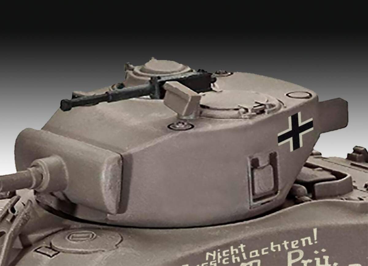Revell Sherman M4A1