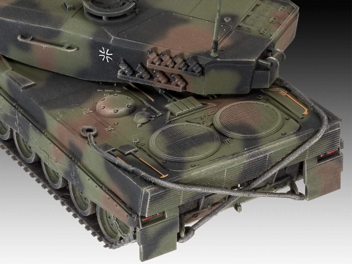 Revell SLT 50-3 "Elefant" + Leopard 2A4