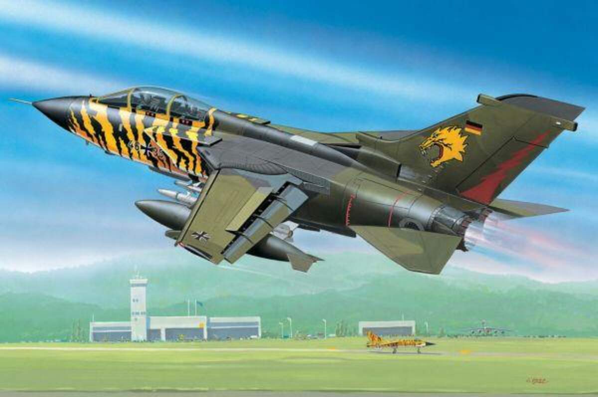 Revell Tornado ECR