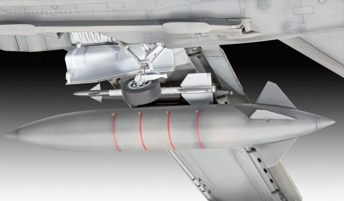 Revell Tornado GR.4 "Farewell"