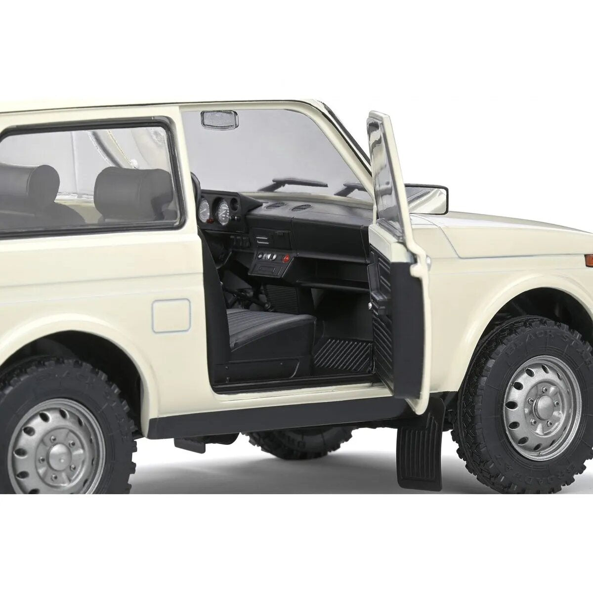 Solido 1:18 Lada Niva weiß