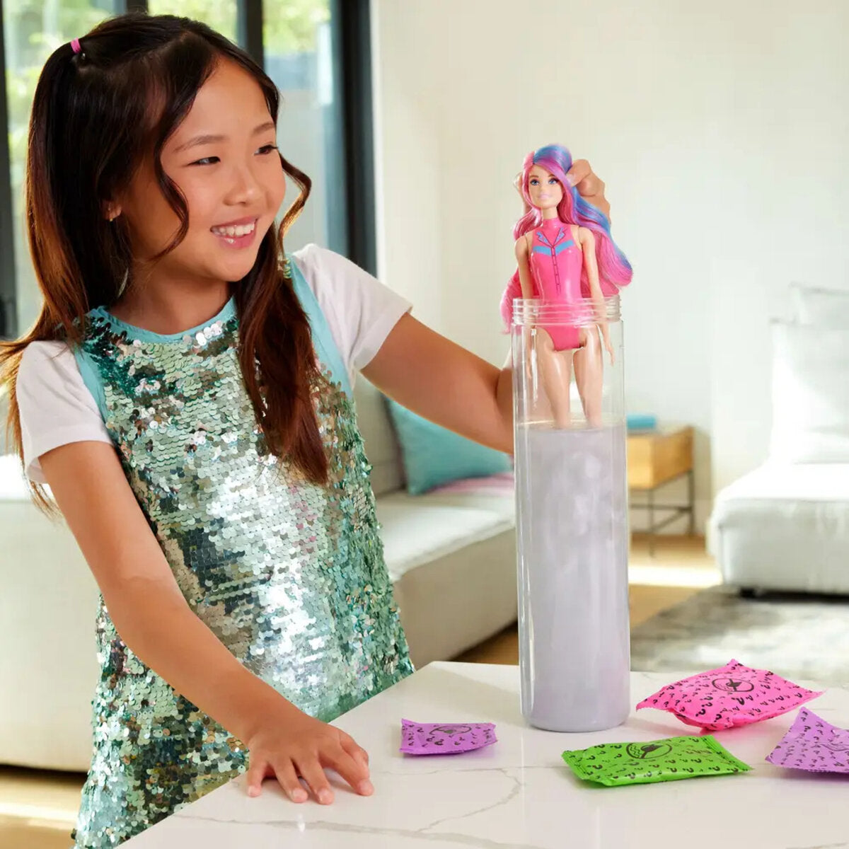 barbie-cutie-reveal-disco-star-4D79BE3E2.jpg