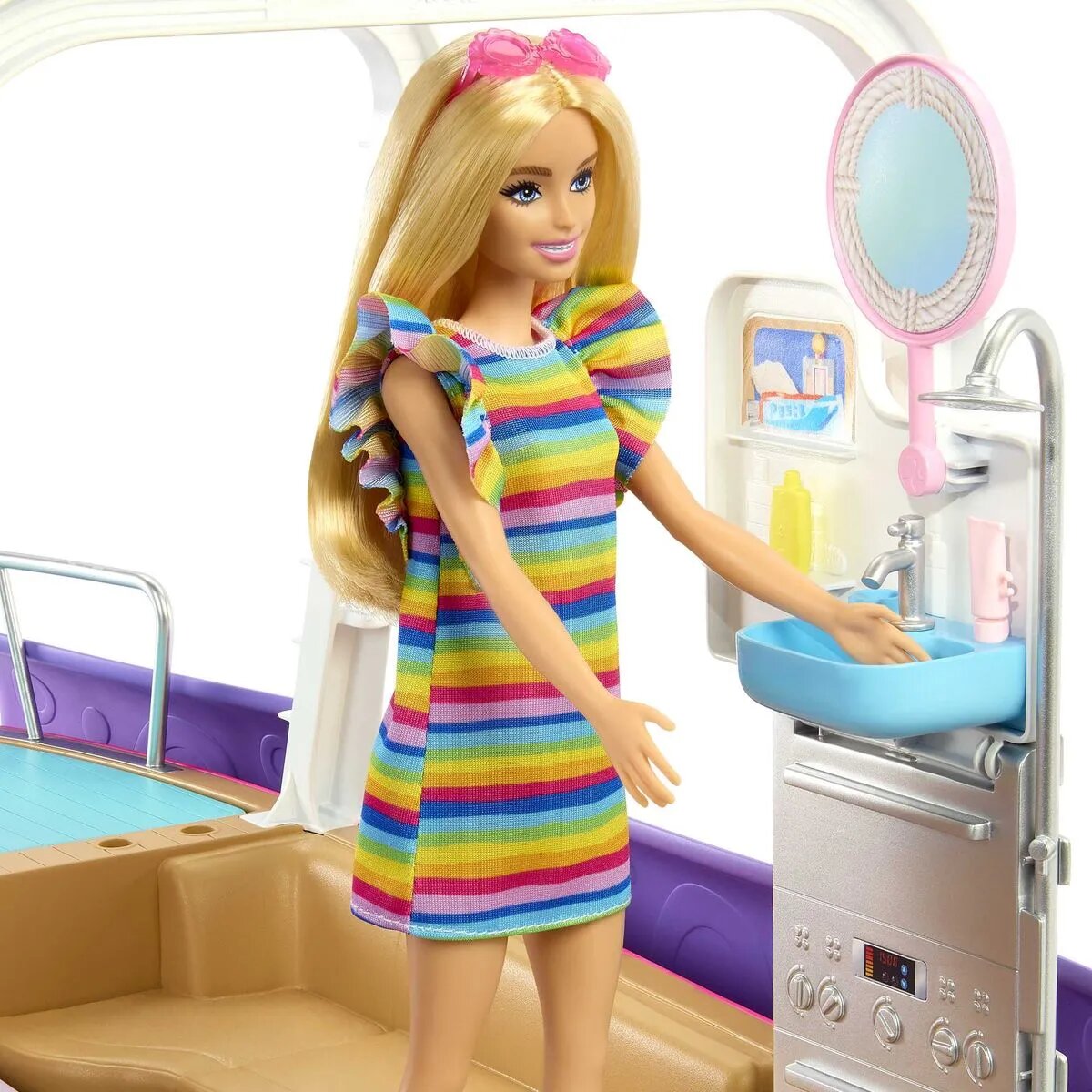 Barbie Traumschiff mit Pool und Rutsche, Spielset inkl. Barbie Zubehör