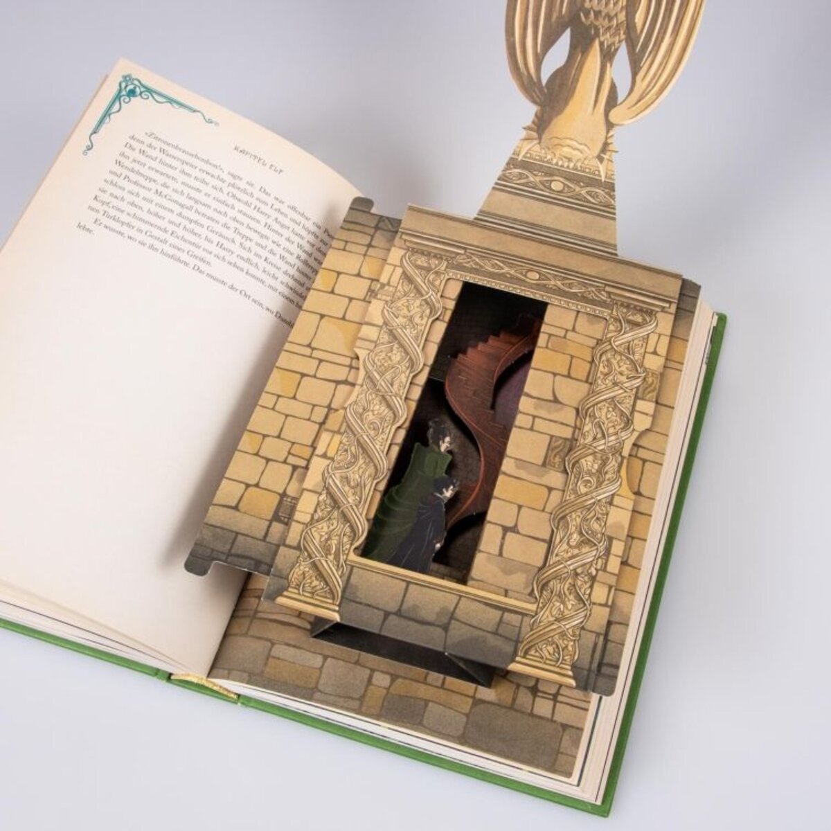 Carlsen Verlag Harry Potter und die Kammer des Schreckens (MinaLima-Edition mit 3D-Papierkunst 2)