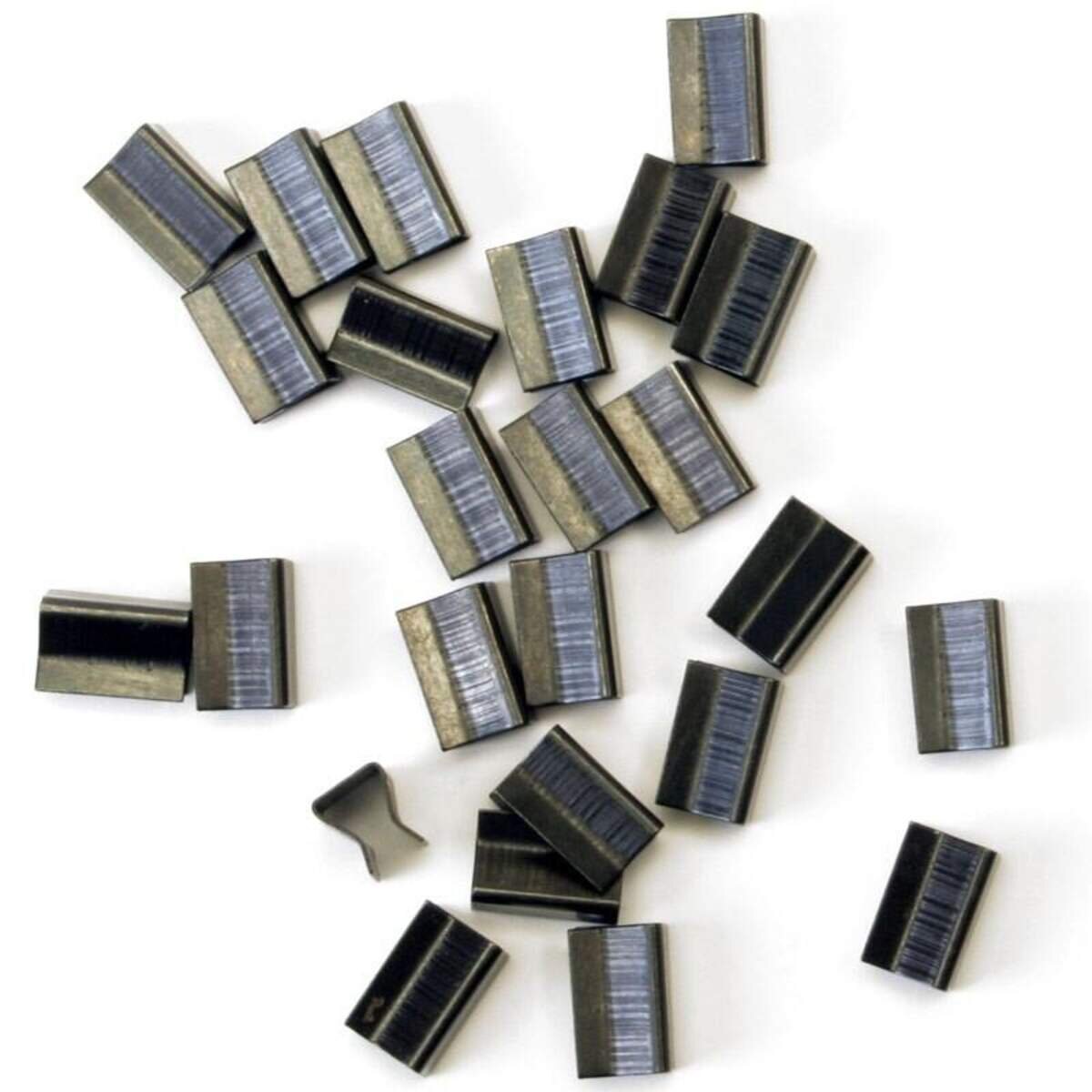 carrera-metallklammer-fuer-mehrspurigen-ausbau-B2DA8C702.jpg