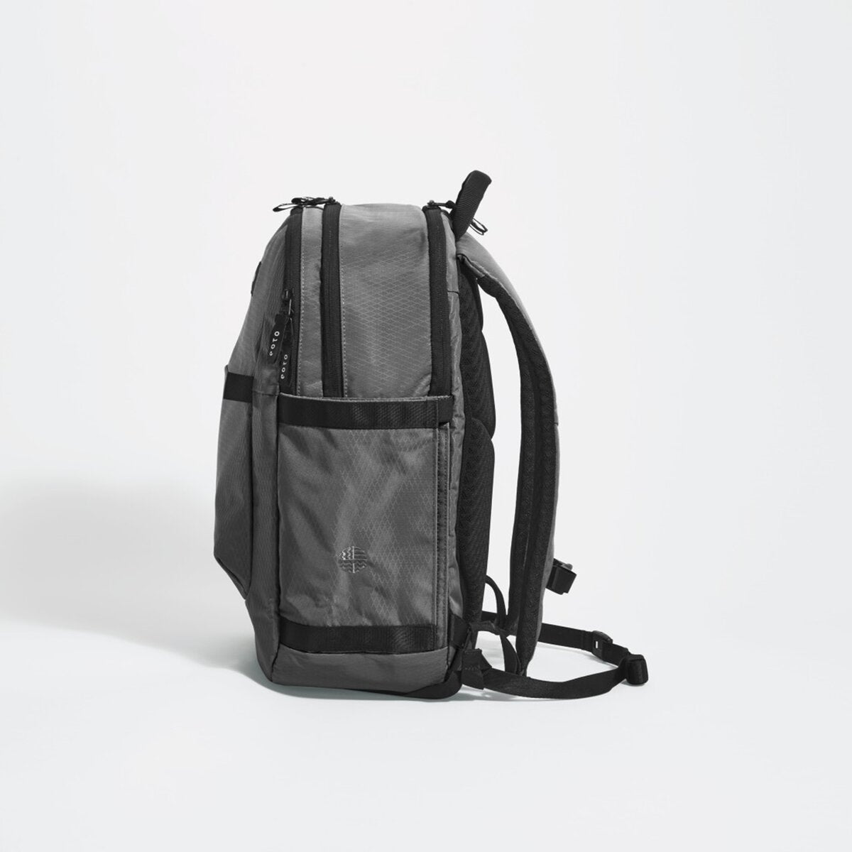 eoto-214771-rucksack-tidy22-steingrau-F0ACA3CD2.jpg