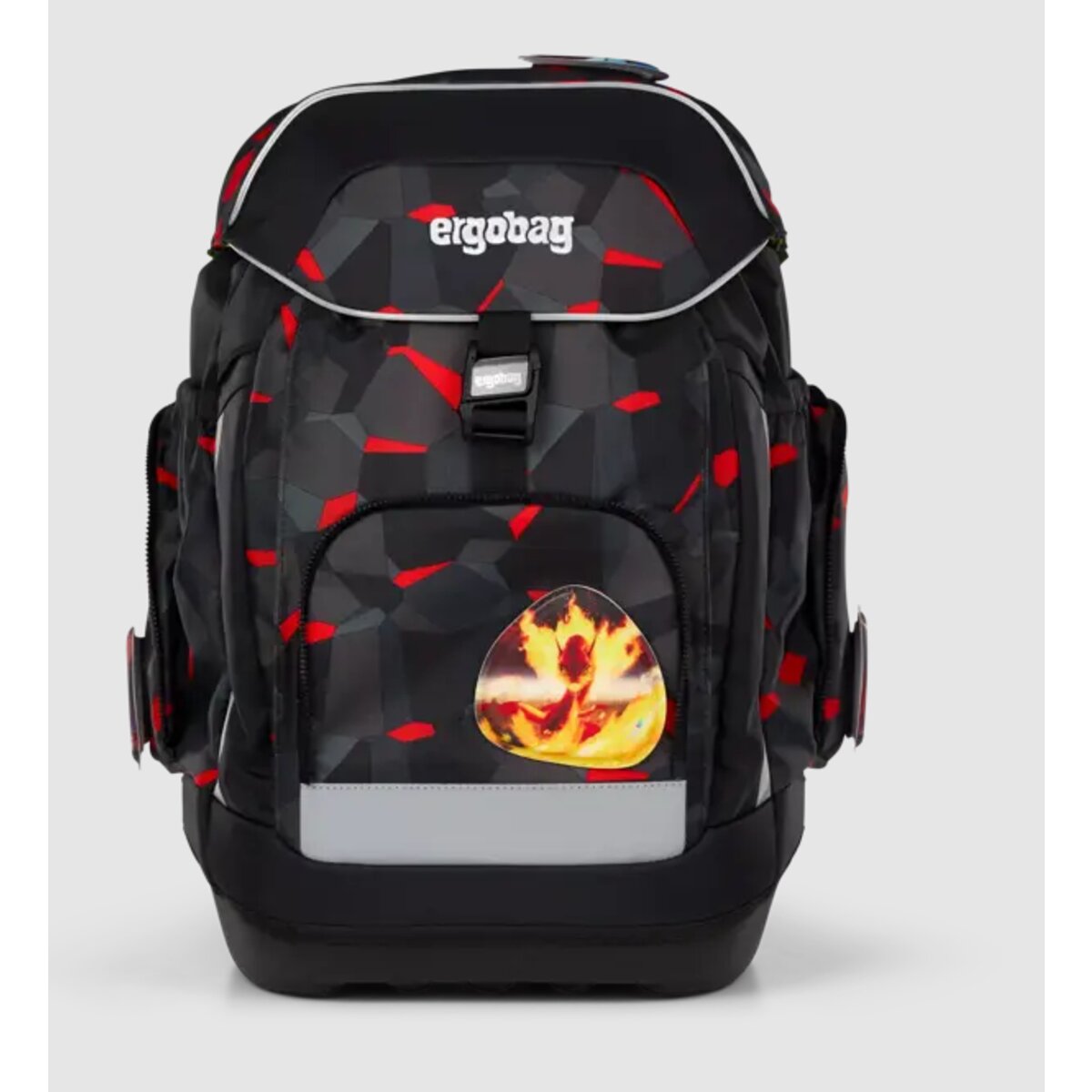 ergobag-maxi-schulrucksack-set-taekbaerdo-A4ED30D52.jpg