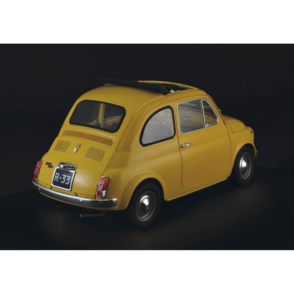 italeri-4715-fiat-500-f-8AA629004.jpg