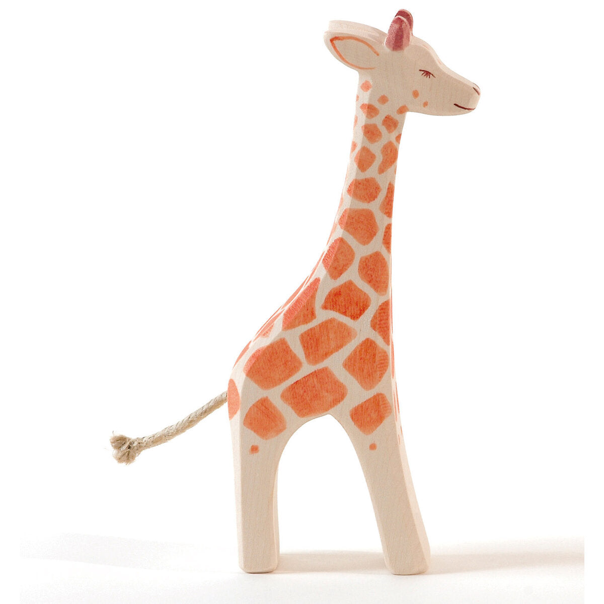 ostheimer-21801-giraffe-gross-stehend-277E84BD1.jpg