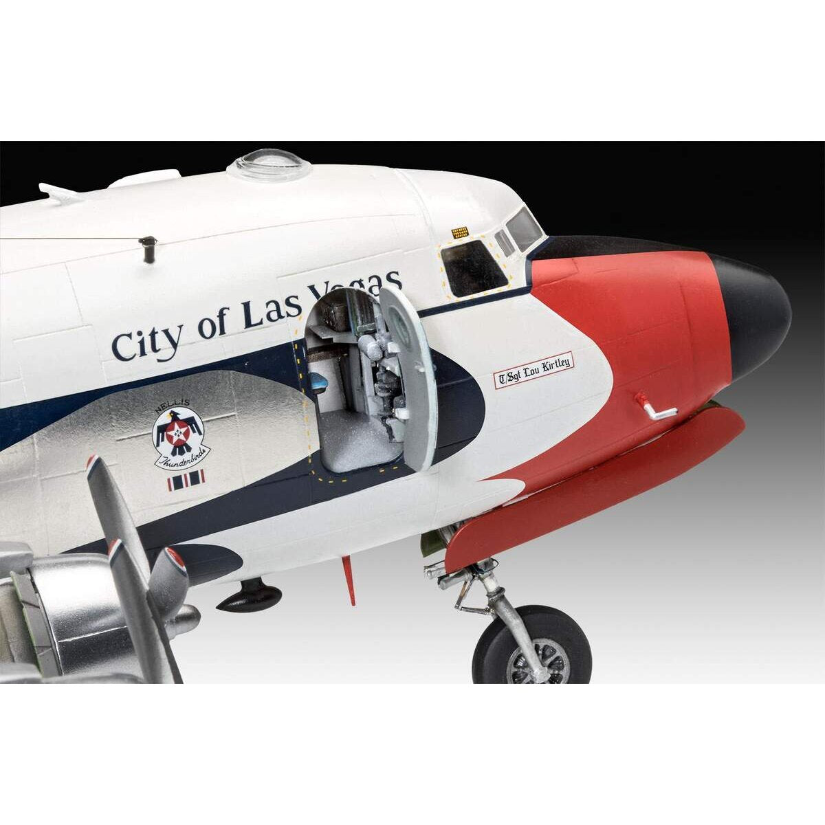 revell---c-54d-F4BB11912.jpg