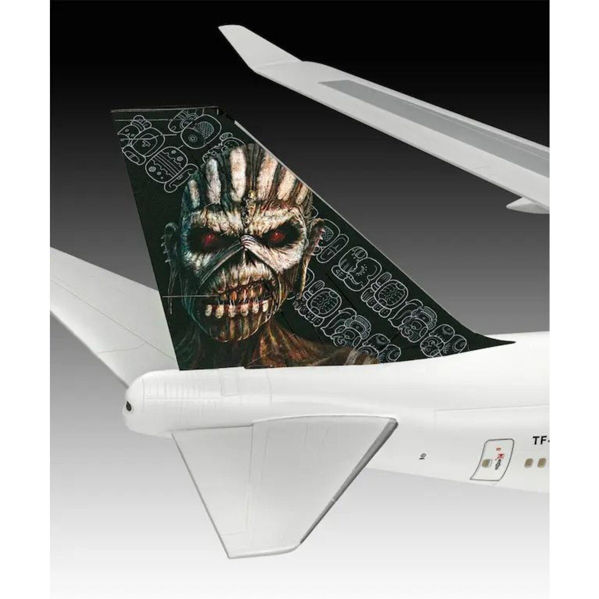 Revell Boeing 747-400 "Ed Force One"