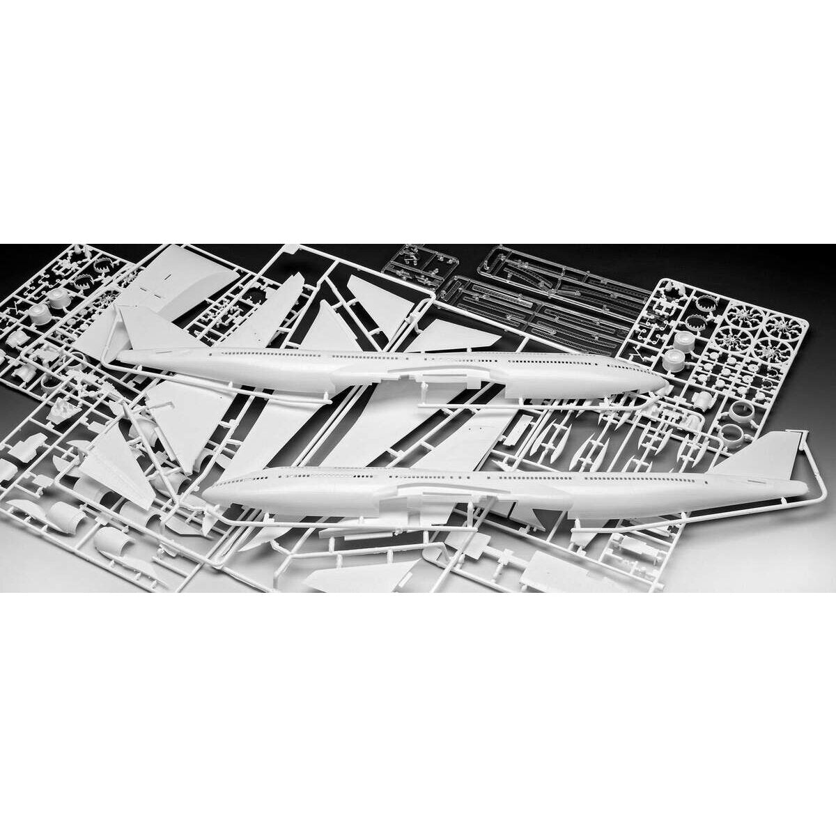 revell-boeing-747-8-lufthansanew-AE89B9D16.jpg