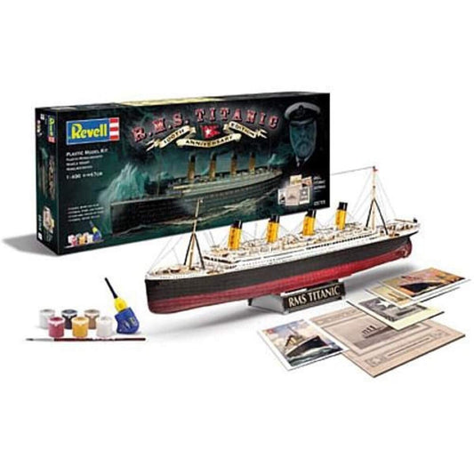 revell-geschenkset-100-jahre-titanic-BE099BED1.jpg