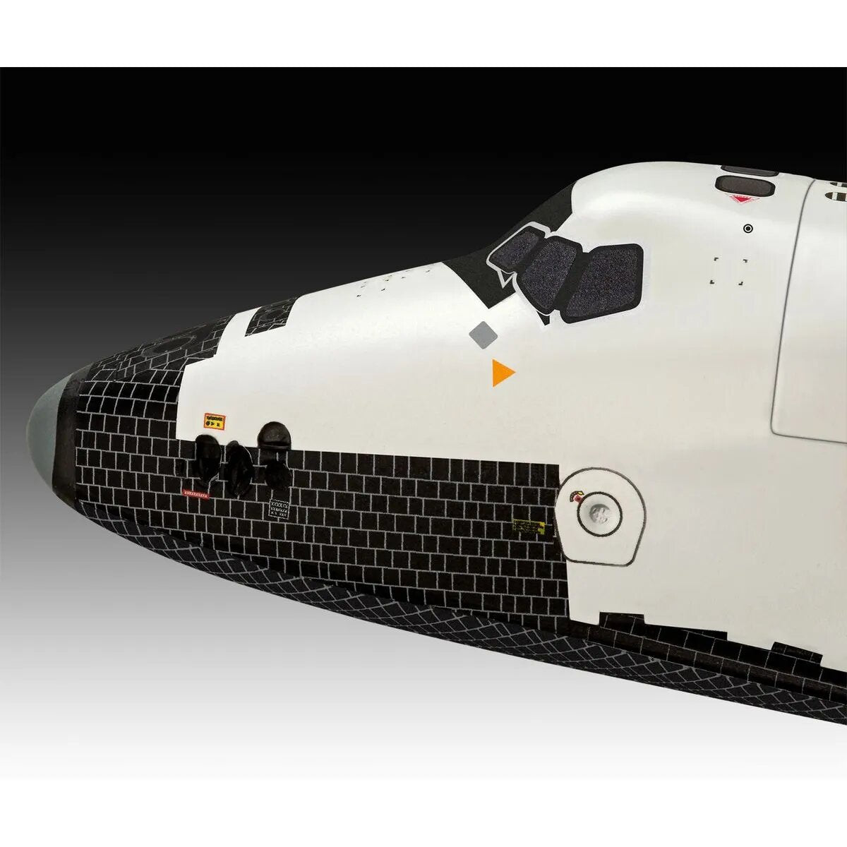 revell-geschenkset-james-bond-moonraker-1FD107303.jpg