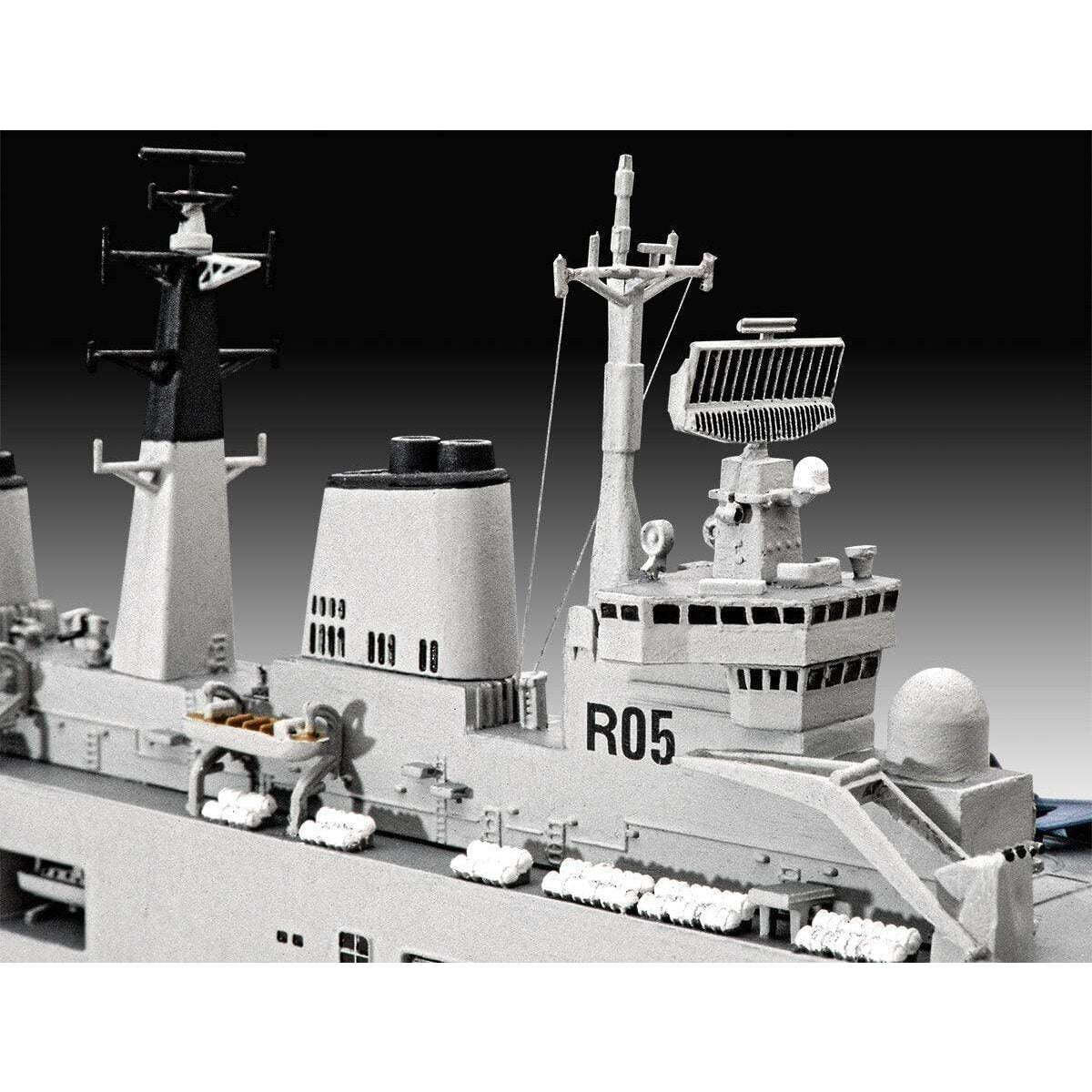 revell-hms-invincible-falkland-war-56994EFB4.jpg