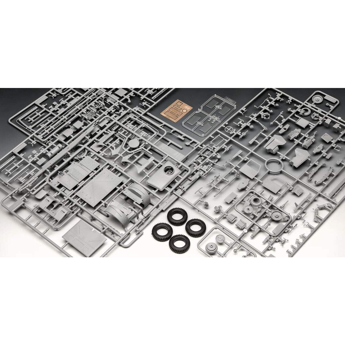 revell-model-wot-6-F902DA9B5.jpg