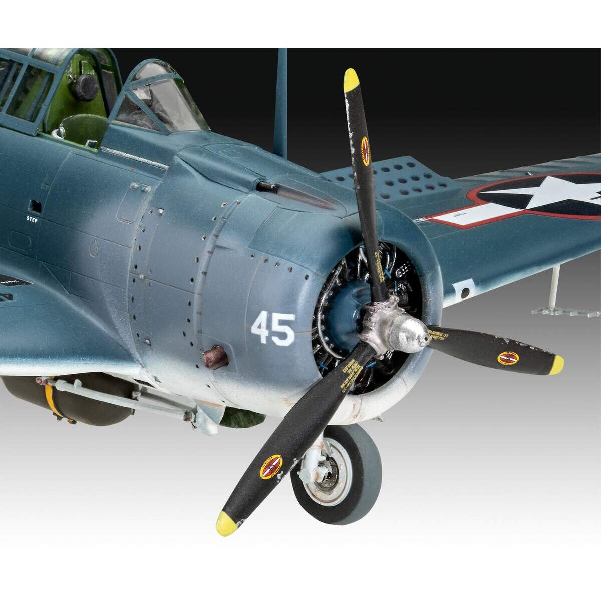 revell-sbd-5-dauntless-navyfighter-4DE547BA3.jpg